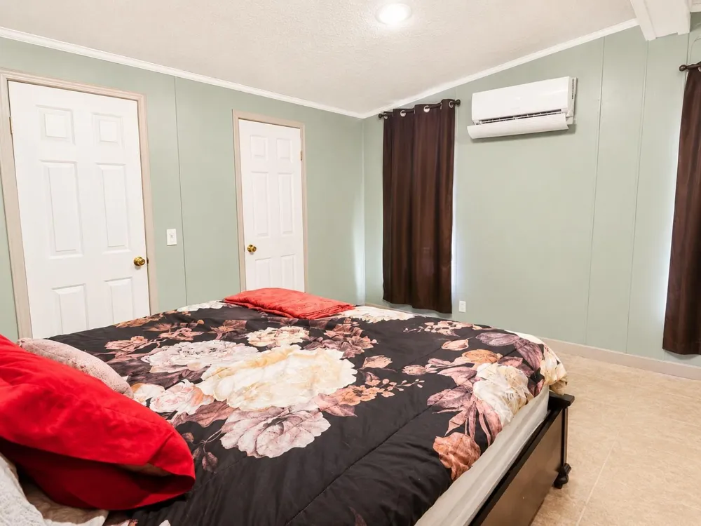 398 County Road 3406 Road Cleveland, TX 77327