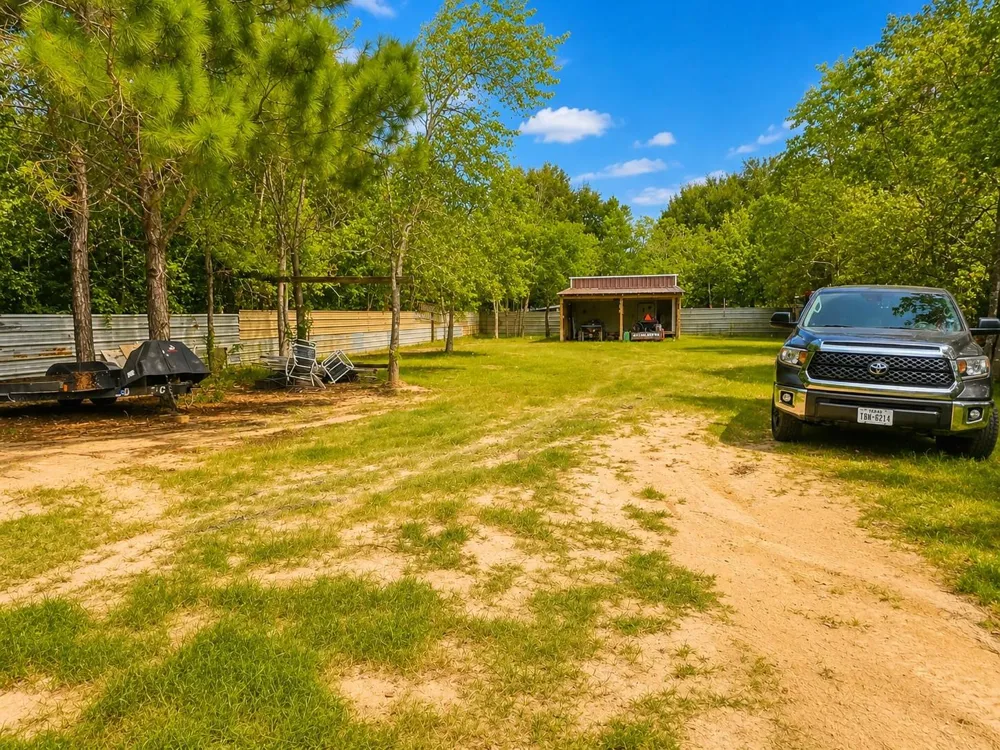 398 County Road 3406 Road Cleveland, TX 77327