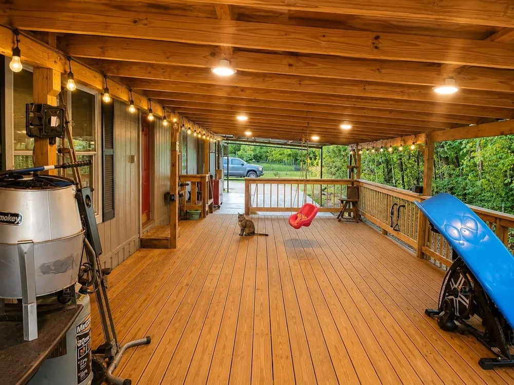 398 County Road 3406 Road Cleveland, TX 77327