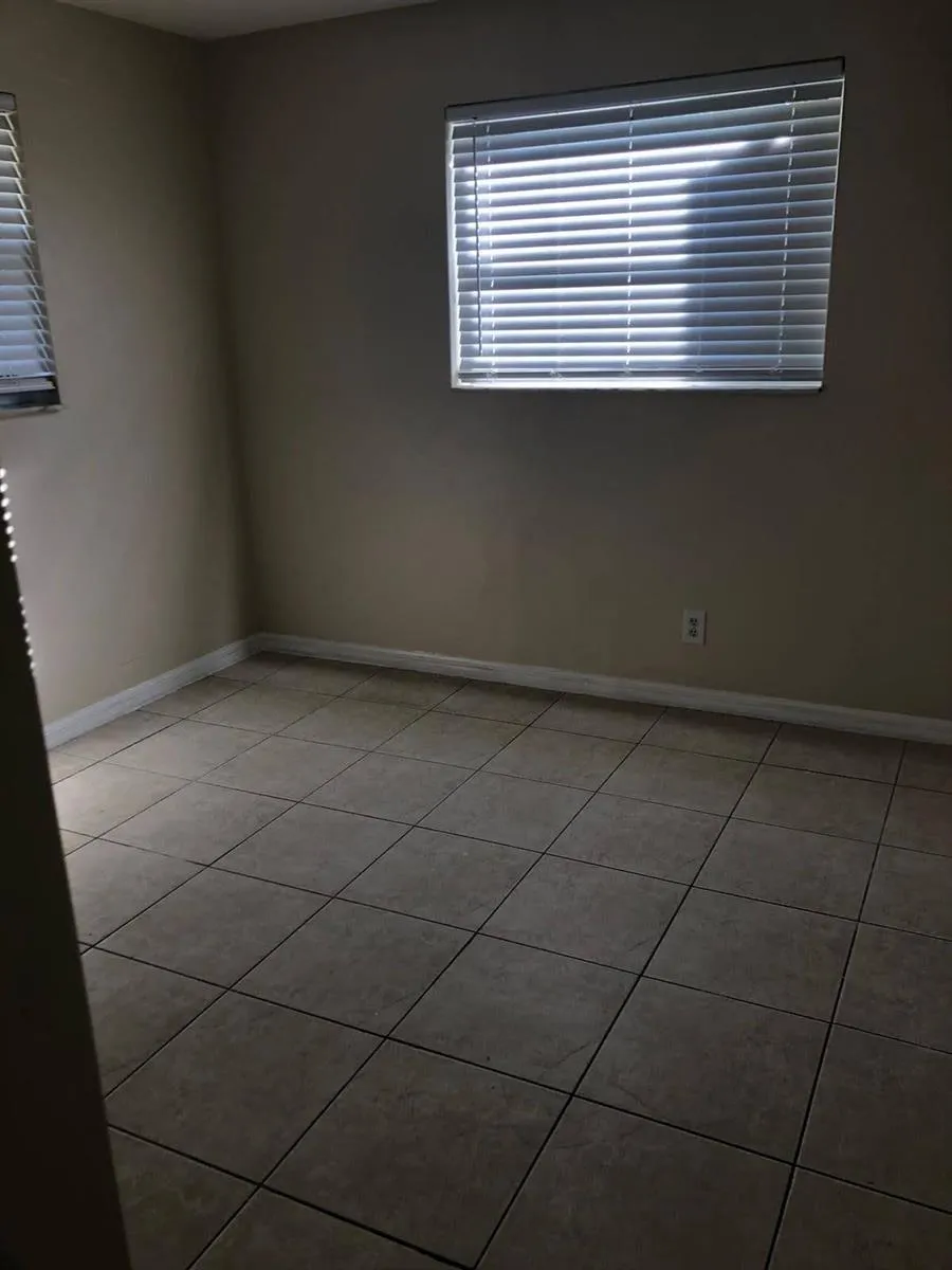 404 NE 4th Street #1 Pompano Beach, FL 33060