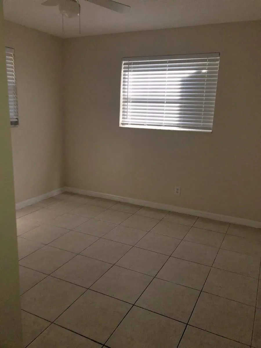 404 NE 4th Street #1 Pompano Beach, FL 33060