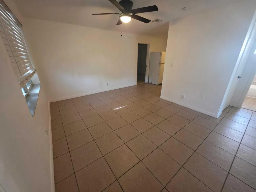 404 NE 4th Street #1 Pompano Beach, FL 33060