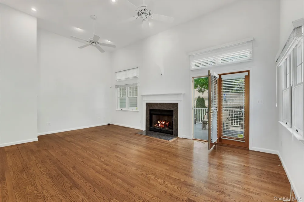 21 Brookridge Court Rye Brook, NY 10573