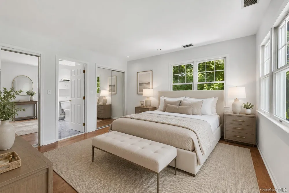 21 Brookridge Court Rye Brook, NY 10573