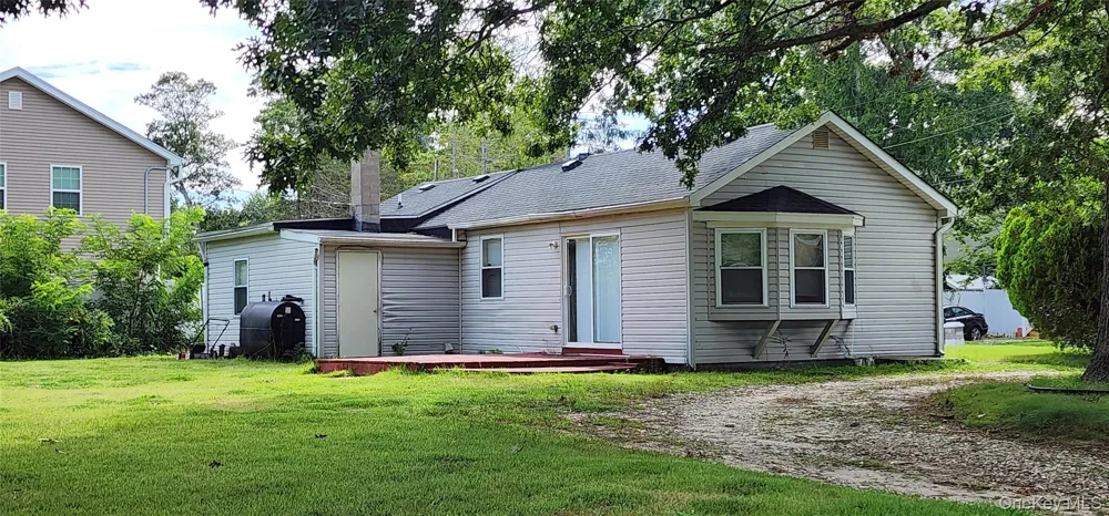 79 Hemlock Drive Mastic Beach, NY 11951