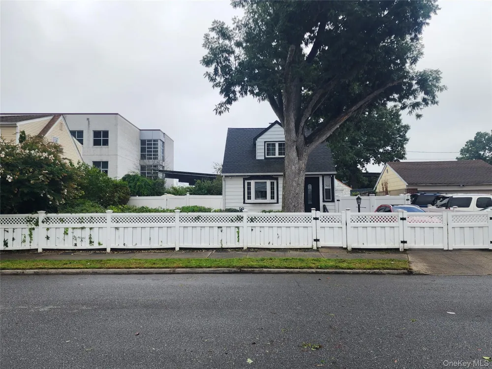 5 Konig Court Roosevelt, NY 11575