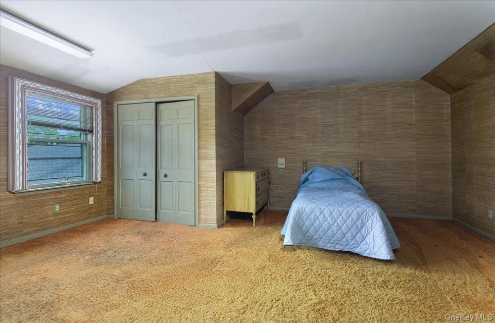 3 The Moor East Islip, NY 11730