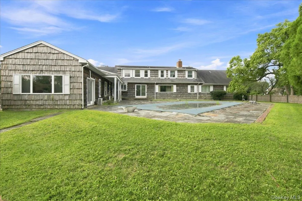 3 The Moor East Islip, NY 11730