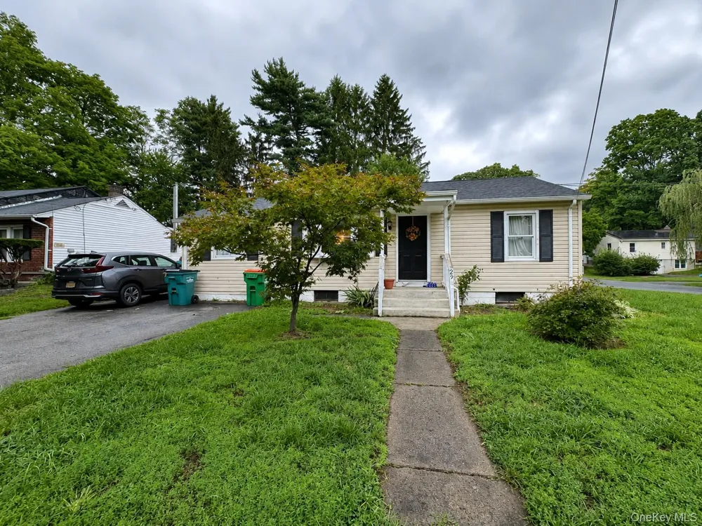 29 Madison Avenue Hyde Park, NY 12538