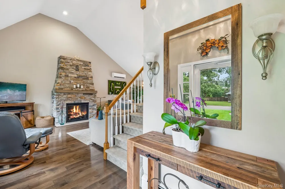 302 Maple Avenue Patchogue, NY 11772