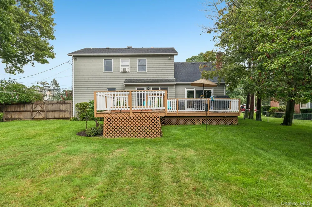 302 Maple Avenue Patchogue, NY 11772