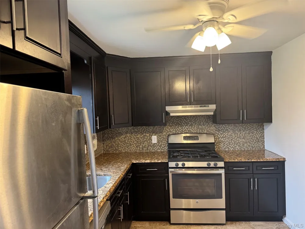 412 Dawson Jericho, NY 11753