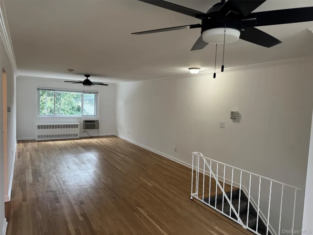 412 Dawson Jericho, NY 11753