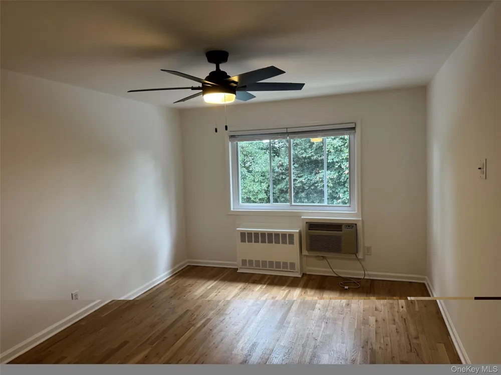 412 Dawson Jericho, NY 11753