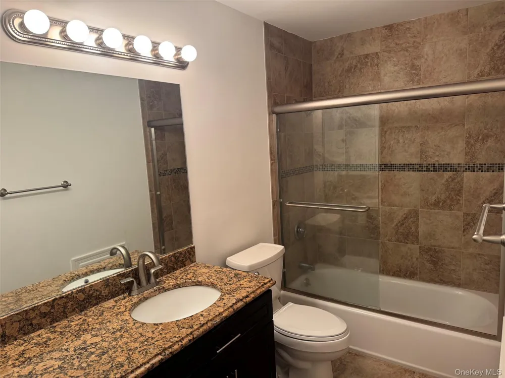 412 Dawson Jericho, NY 11753