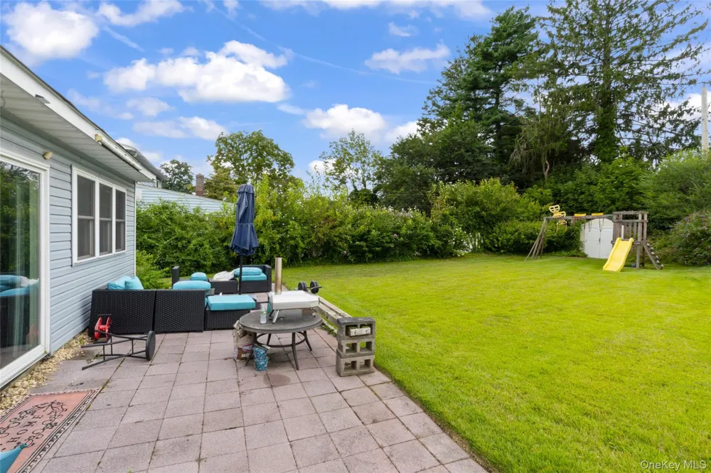 42 Mockingbird Lane Levittown, NY 11756