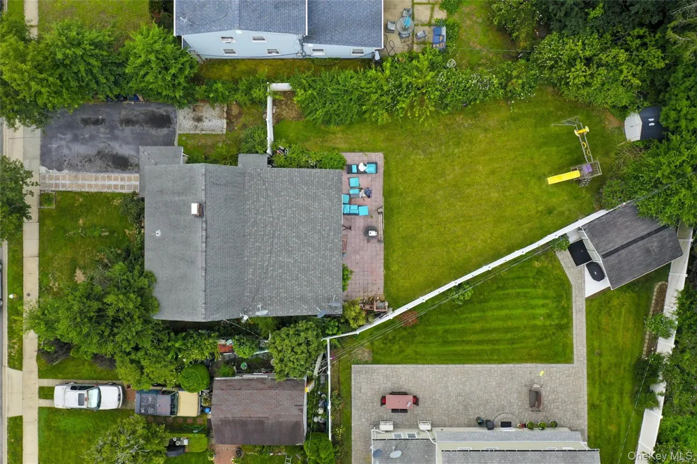 42 Mockingbird Lane Levittown, NY 11756