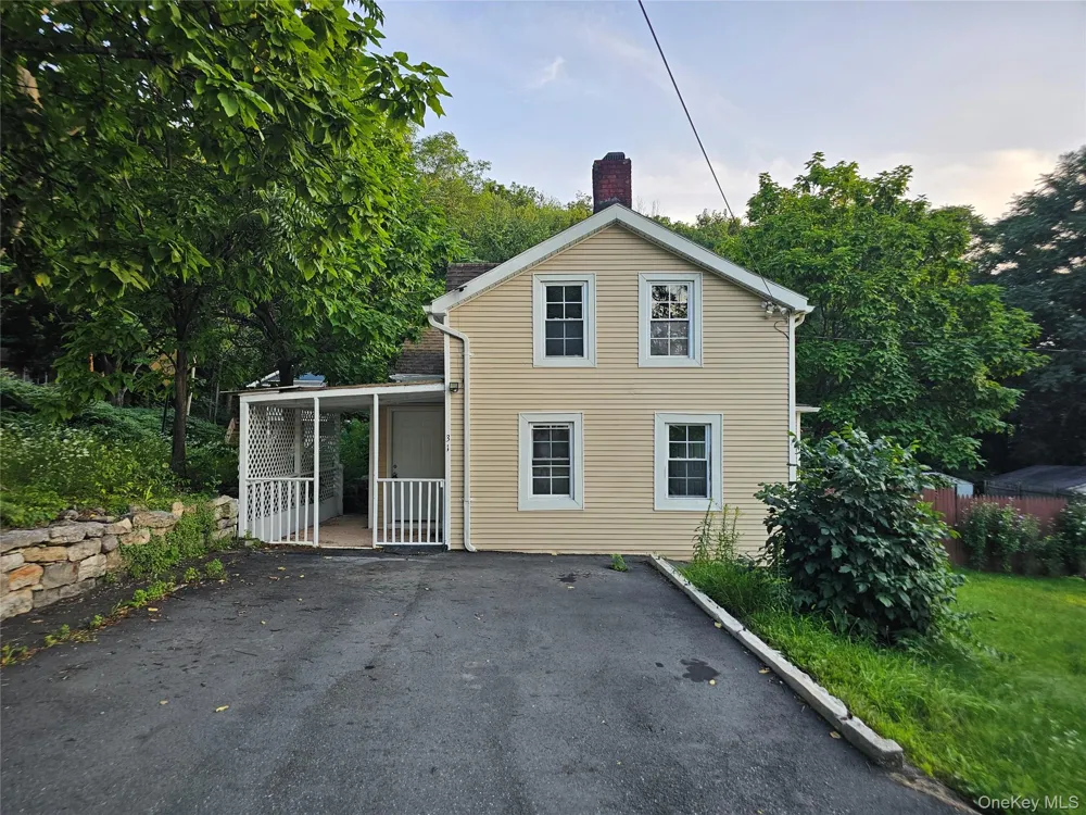 31 Chapel Street Ellenville, NY 12428