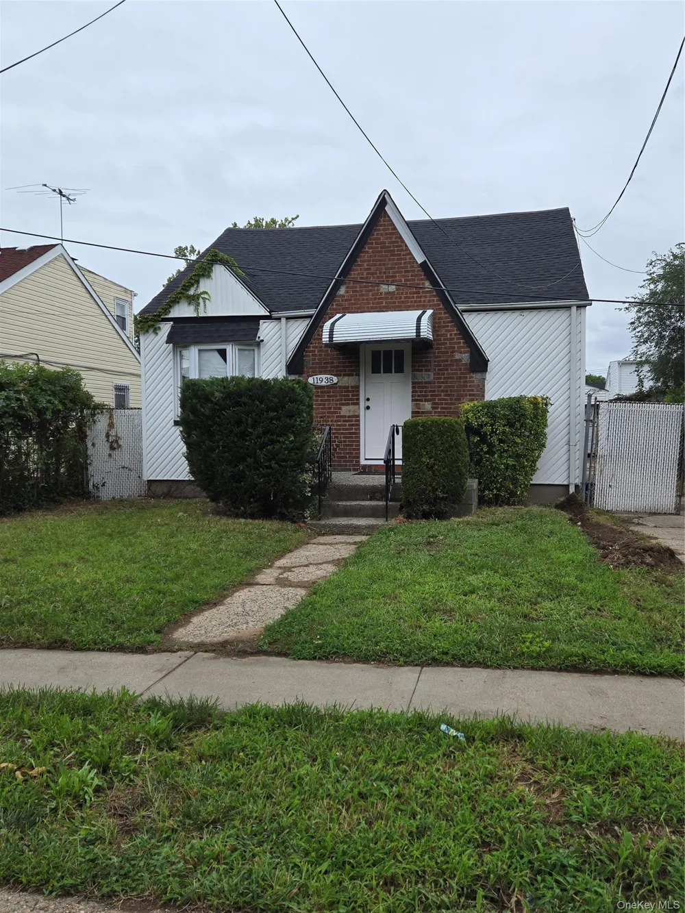119-38 238th Street Cambria Heights, NY 11411