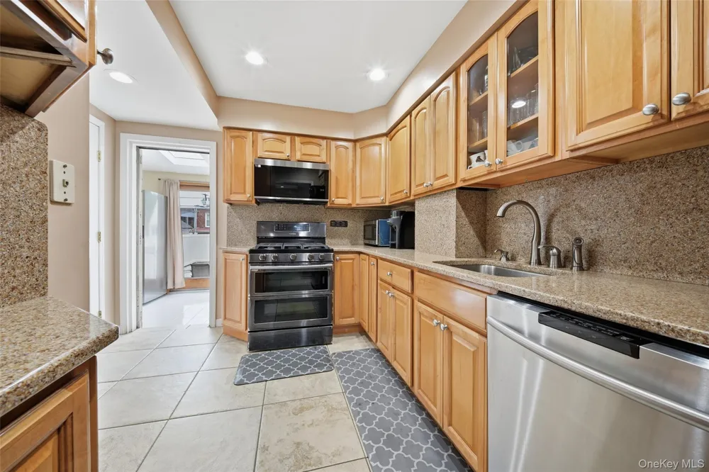 8777 254th Street Bellerose, NY 11426