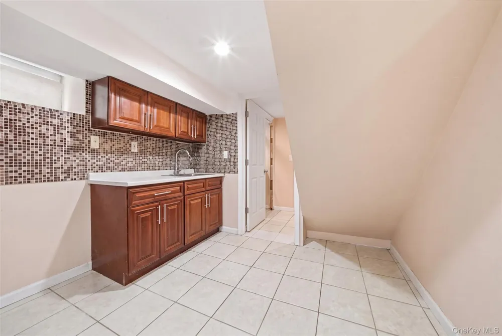 8777 254th Street Bellerose, NY 11426