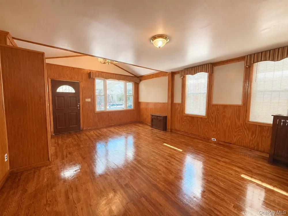 90-66 199th Street Hollis, NY 11423