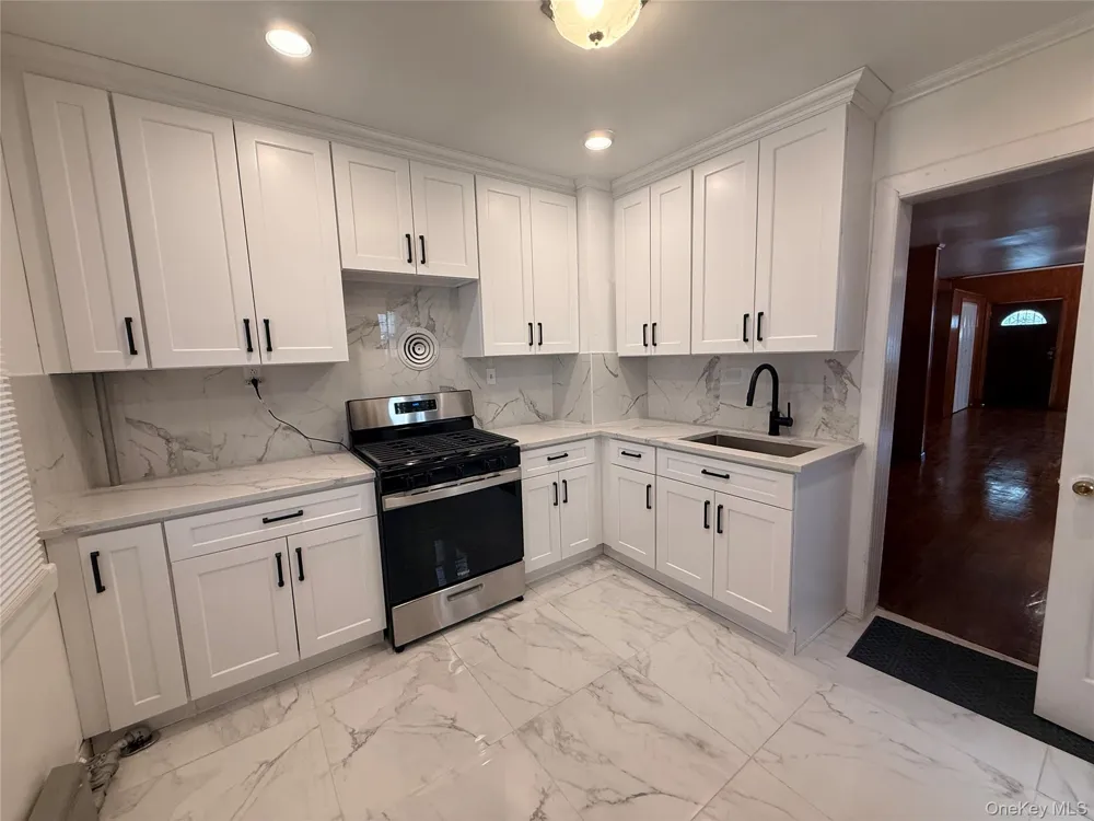90-66 199th Street Hollis, NY 11423