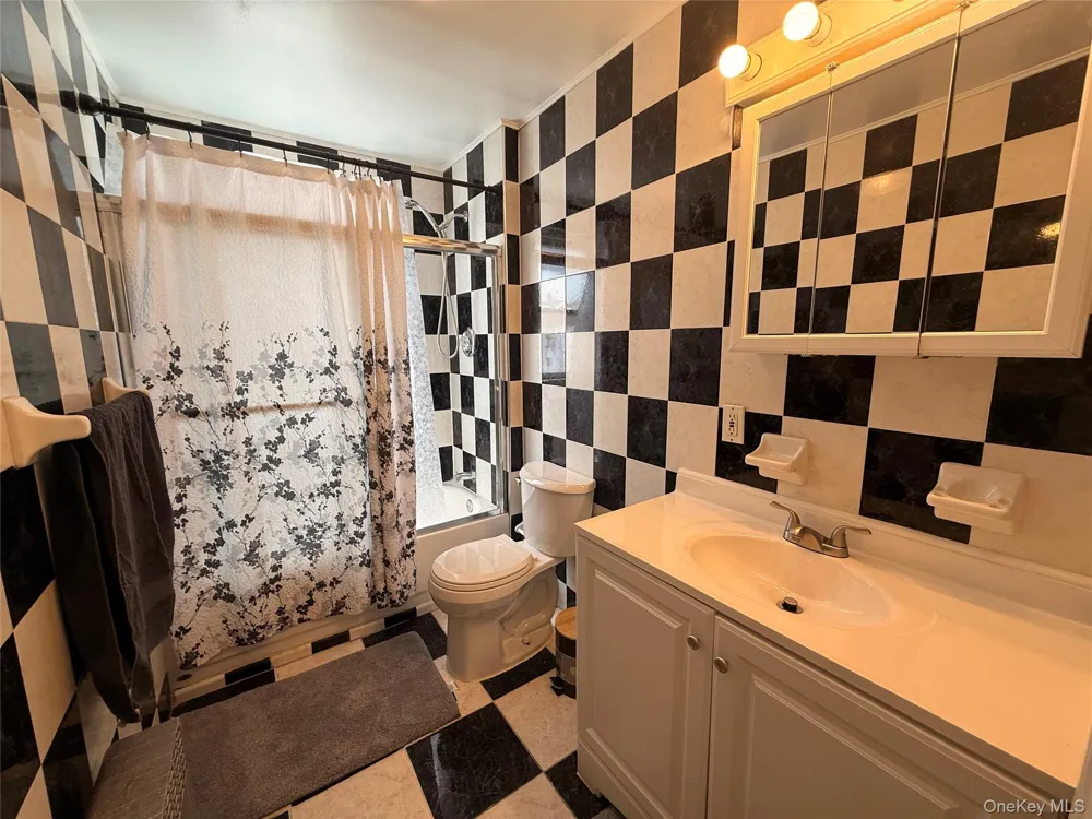 90-66 199th Street Hollis, NY 11423