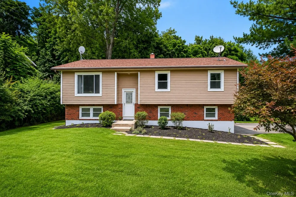 60 Sutton Park Road Poughkeepsie, NY 12603