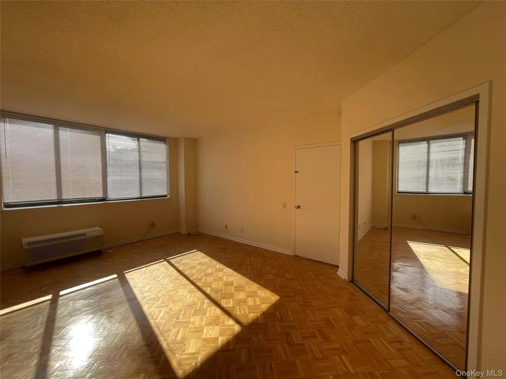 50 E Hartsdale Avenue #1H Hartsdale, NY 10530