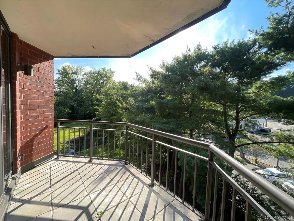 50 E Hartsdale Avenue #1H Hartsdale, NY 10530