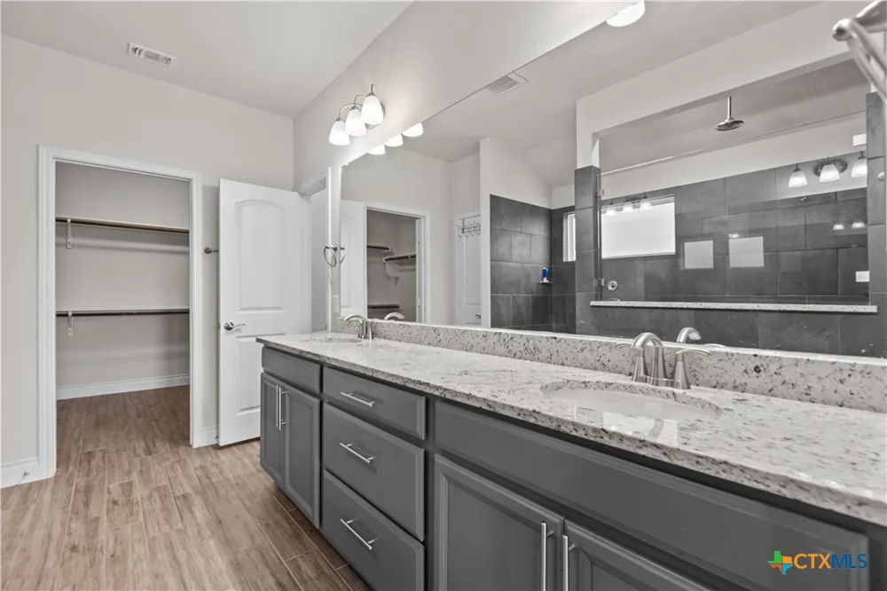 2250 Steerhead Trail New Braunfels, TX 78132
