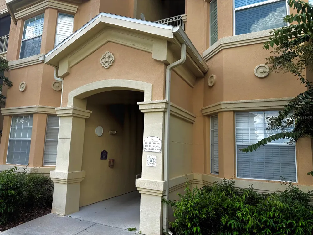 612 TERRACE RIDGE CIRCLE #126 Davenport, FL 33896