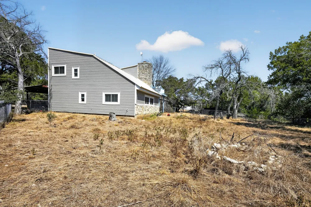 124 County Road 1621 Clifton, TX 76634