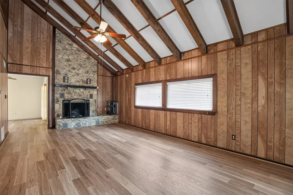 124 County Road 1621 Clifton, TX 76634