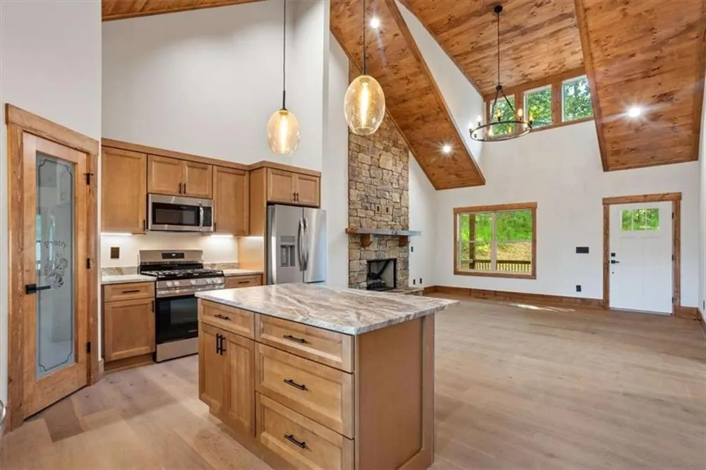 235 Parnell Drive Ellijay, GA 30540