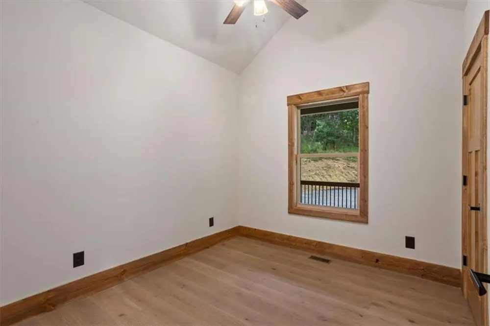 235 Parnell Drive Ellijay, GA 30540