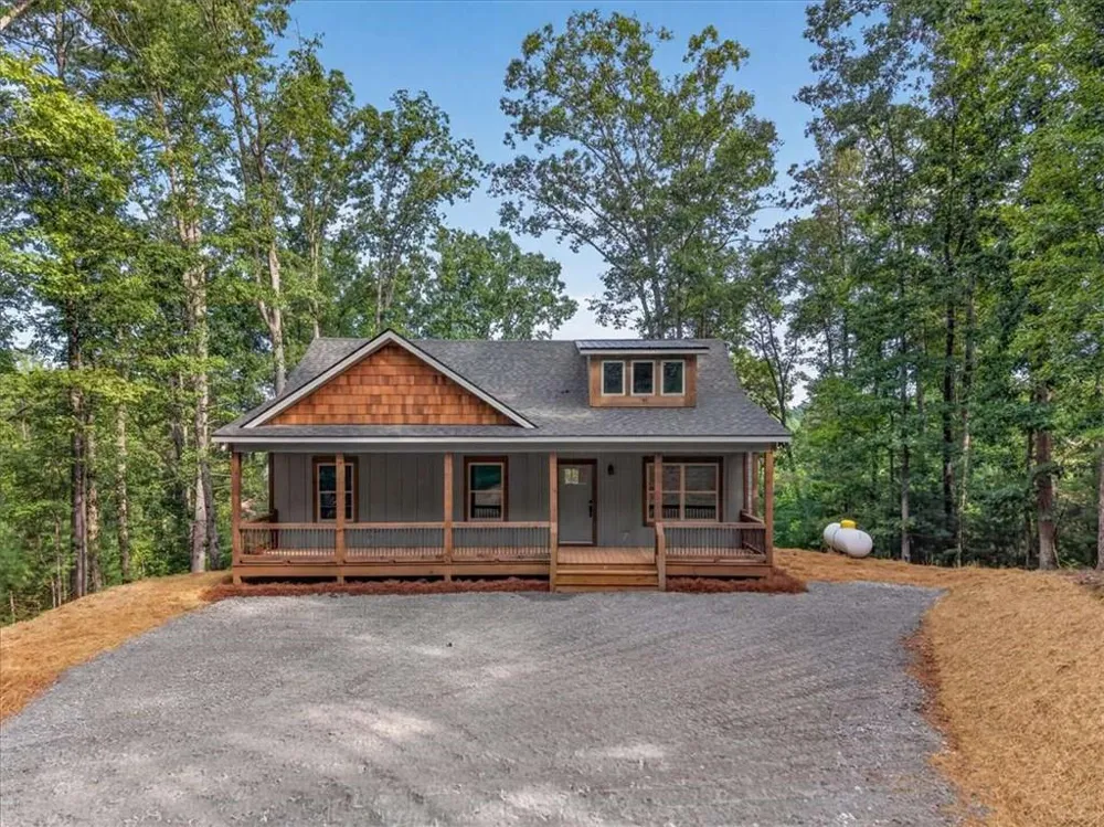 235 Parnell Drive Ellijay, GA 30540