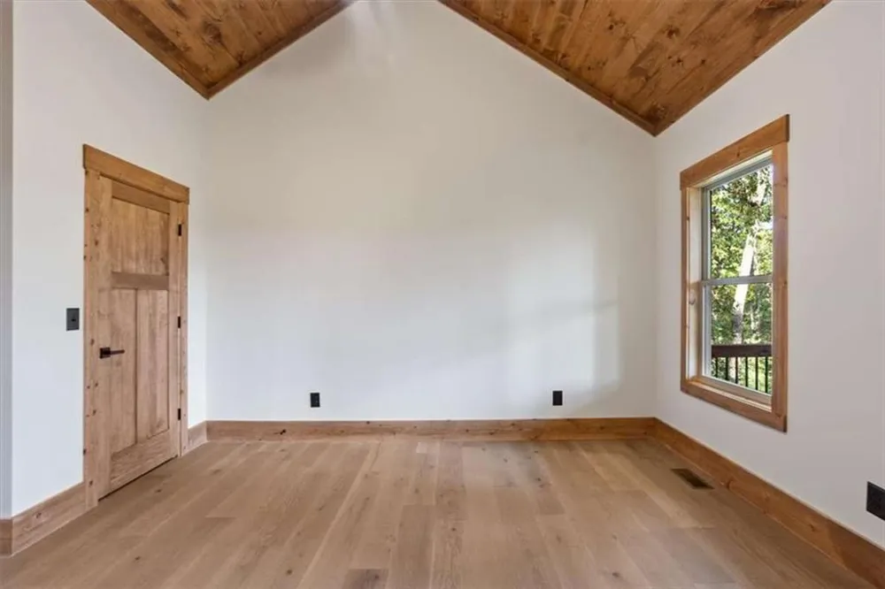 235 Parnell Drive Ellijay, GA 30540