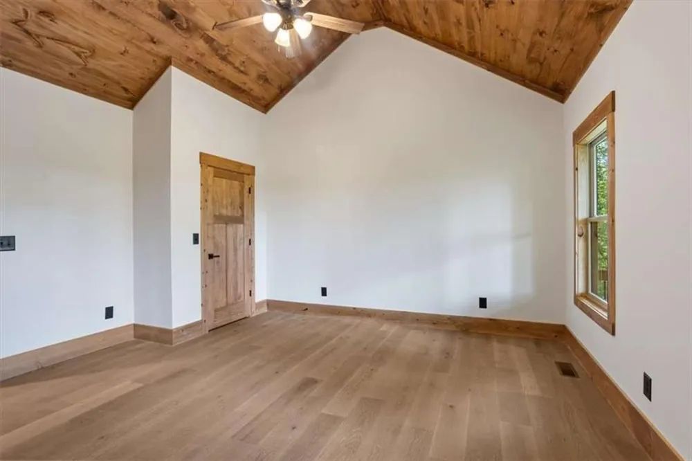 235 Parnell Drive Ellijay, GA 30540