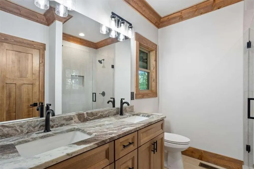 235 Parnell Drive Ellijay, GA 30540