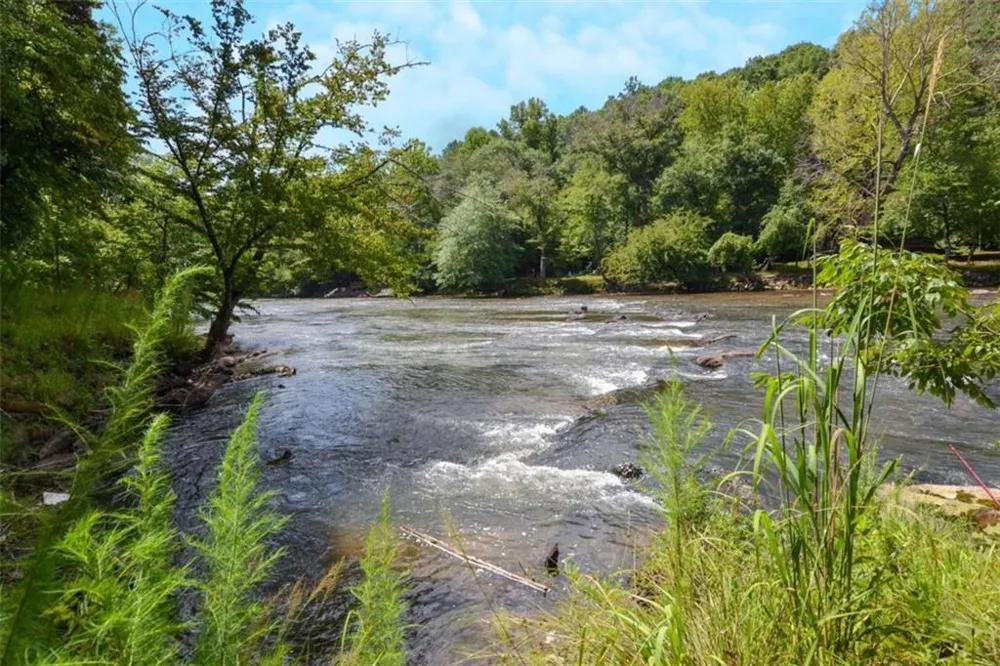 235 Parnell Drive Ellijay, GA 30540