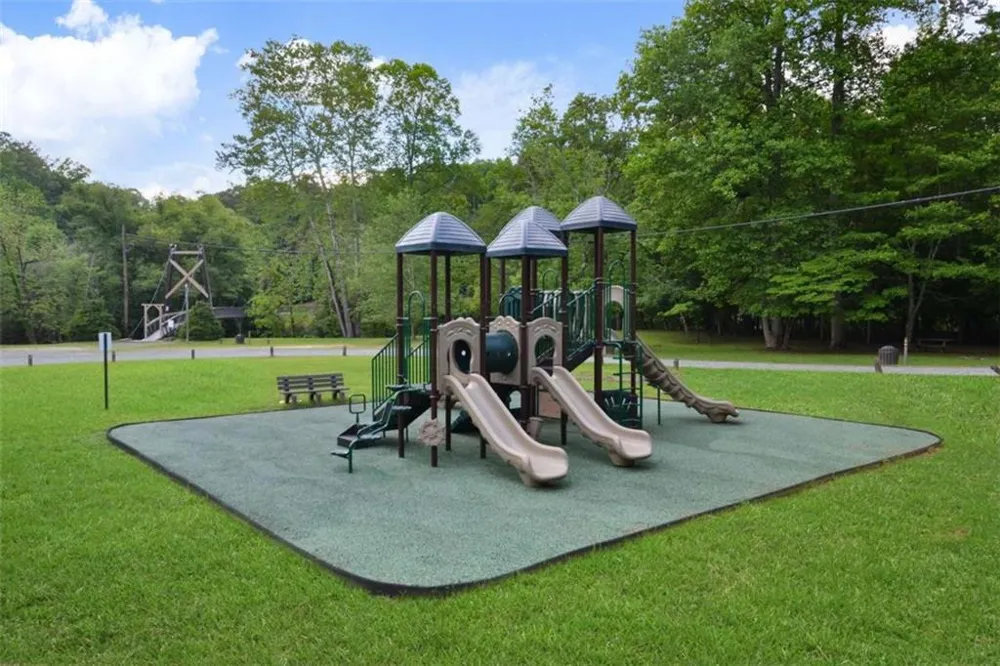235 Parnell Drive Ellijay, GA 30540