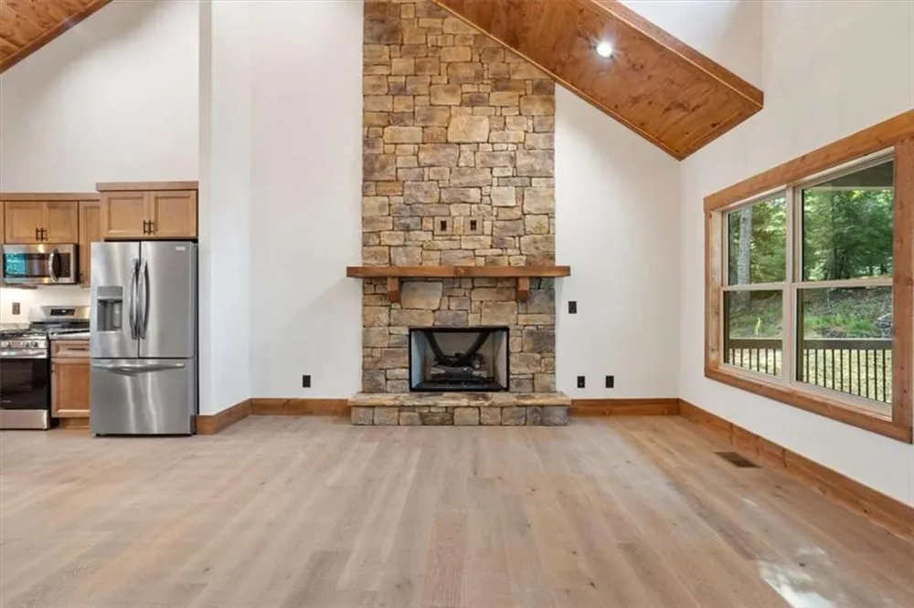 235 Parnell Drive Ellijay, GA 30540