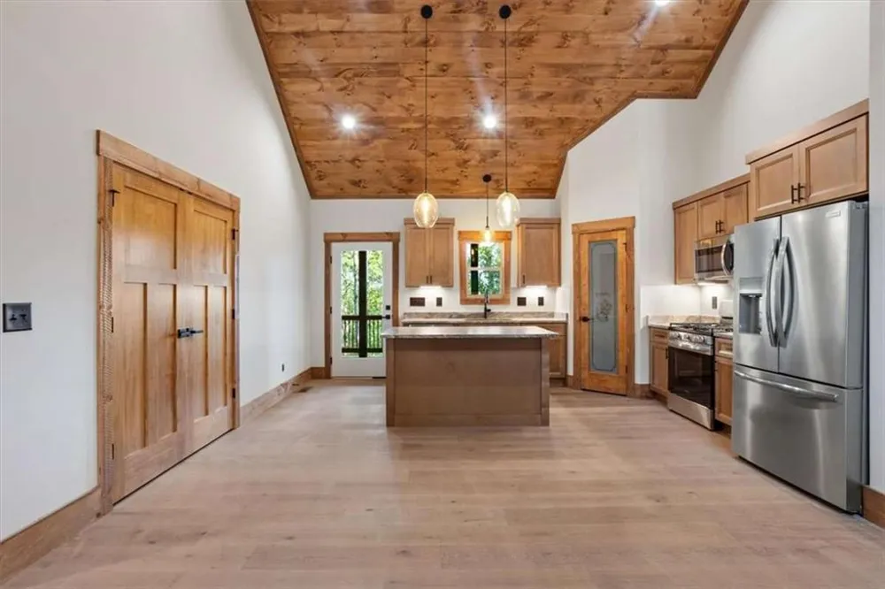 235 Parnell Drive Ellijay, GA 30540