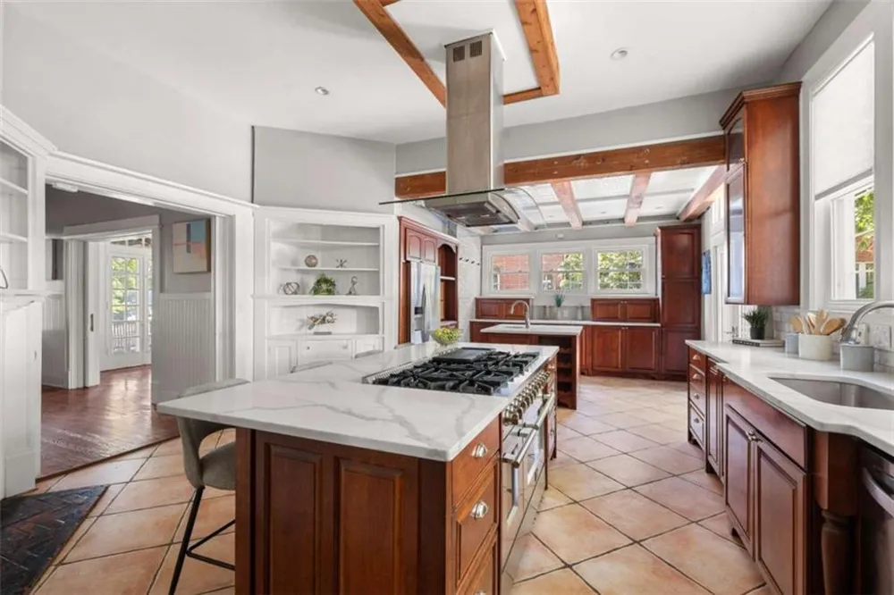 692 Myrtle Street Atlanta, GA 30308