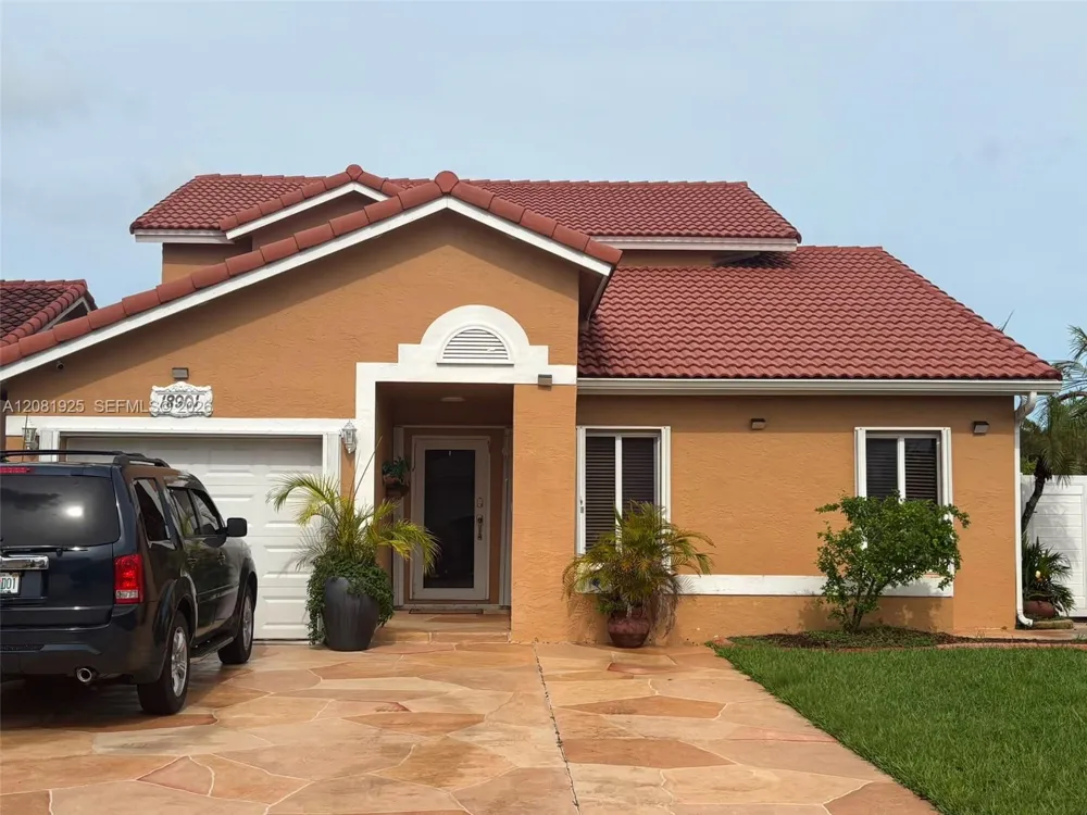 18901 NW 55th Ave Miami Gardens, FL 33055
