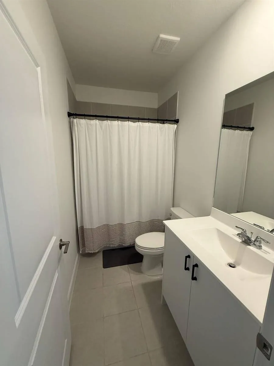 2402 SE 30th Street Homestead, FL 33033