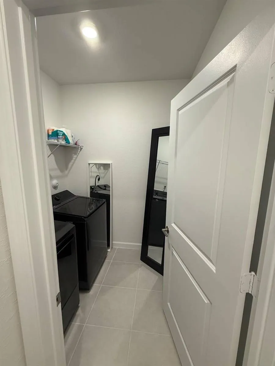 2402 SE 30th Street Homestead, FL 33033