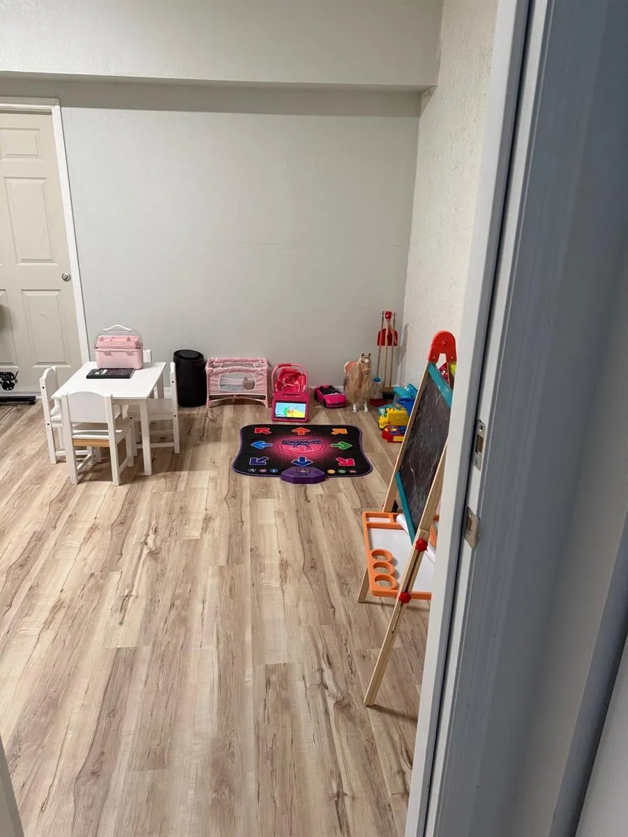 2402 SE 30th Street Homestead, FL 33033